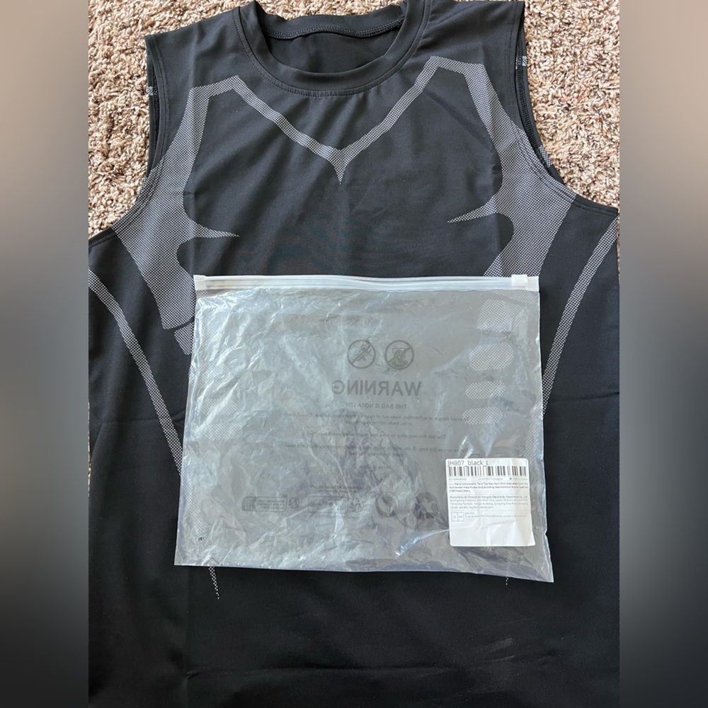 Set of 2 - 1 Black - 1 White - Tanks with Graphics - NO BRAND